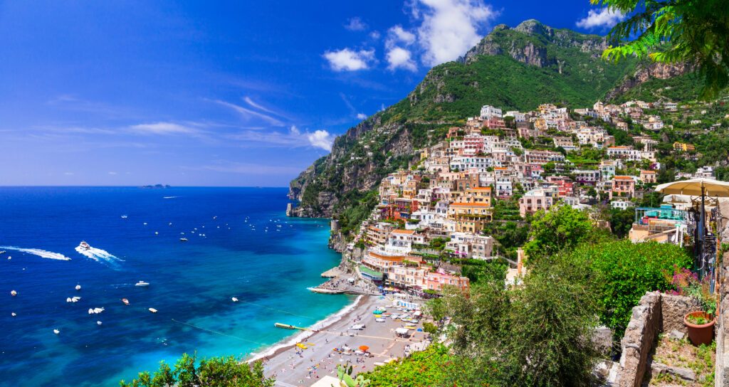 Positano an der Amalfiküste, rund um Neapel